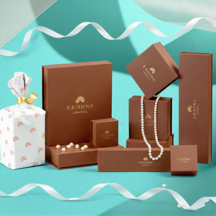 7 Days of Elegance: Multi-Color Pearl Stud Earring Gift Set - Christmas Edition