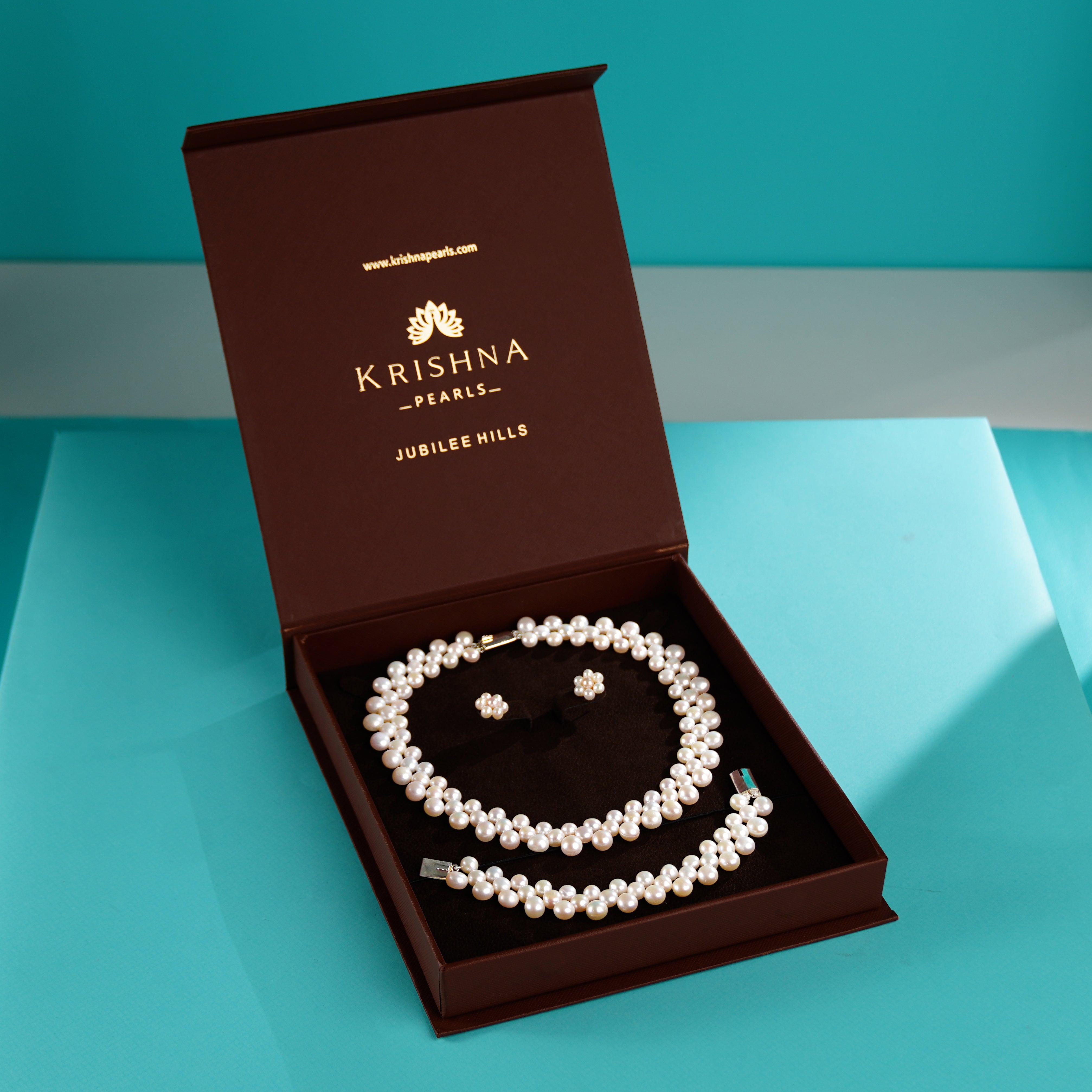 Ornate Weave set (Freshwater Pearl Necklace, Bracelet & Stud Earrings Set)