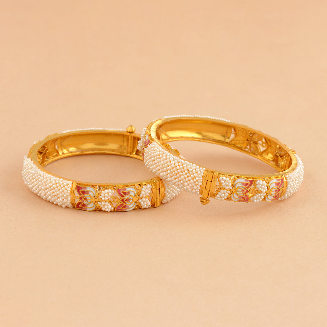Kakamoti Gold Bangles - Krishna Jewellers Pearls and Gems