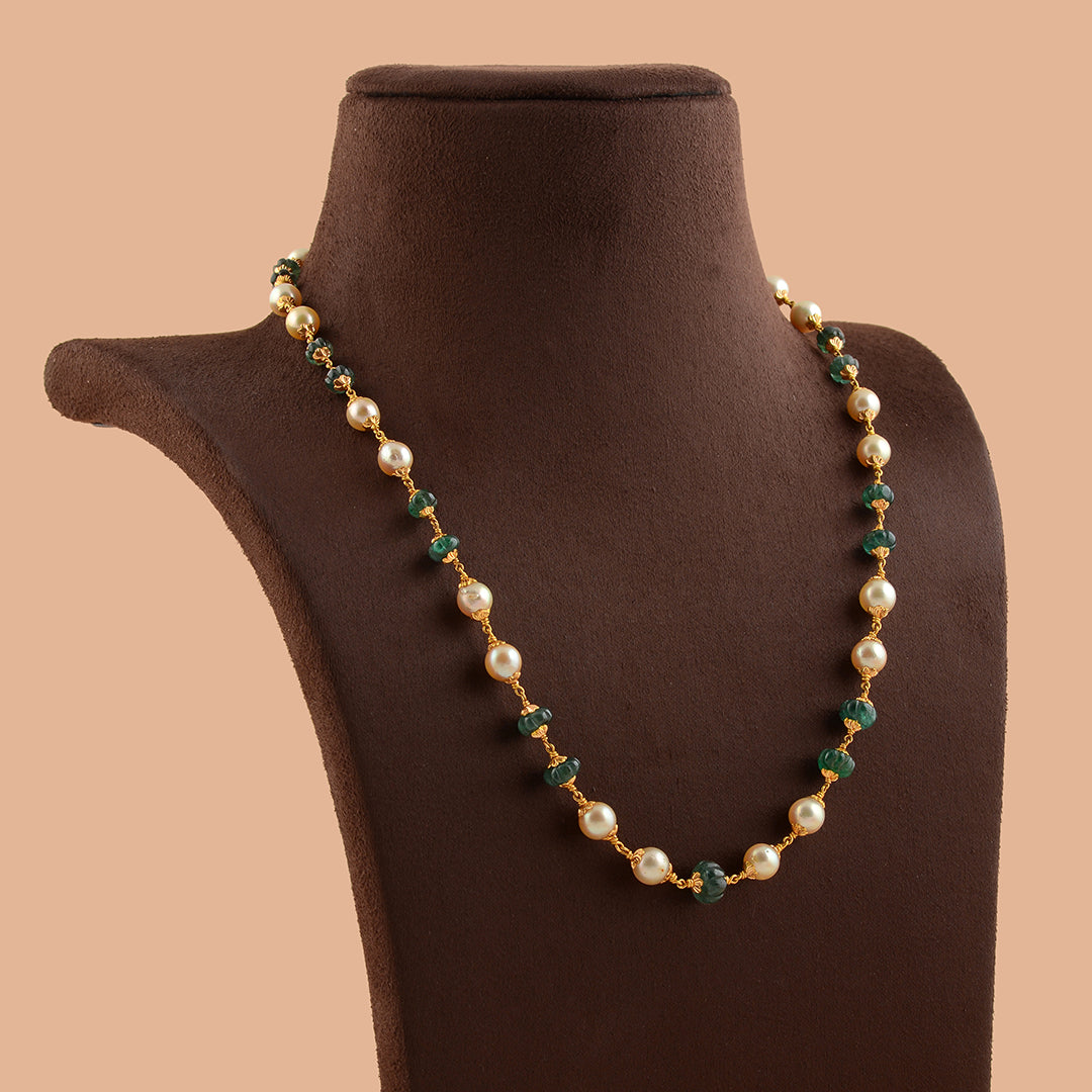 Beautiful Emerald and Cultured Pearl Necklace - Krishna Jewellers Pearls and Gems