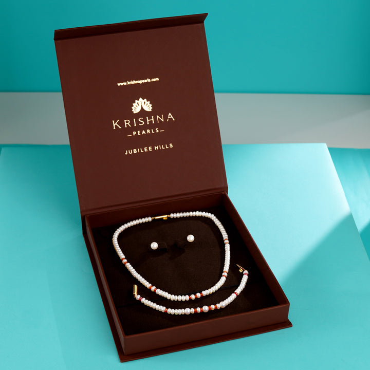 Aurora Pearl Harmony Set (Freshwater Pearl Necklace, Bracelet & Stud Earrings Set)