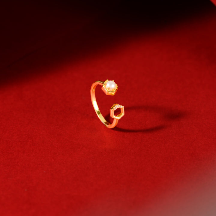 Edge Pearl (Open Pearl Ring)
