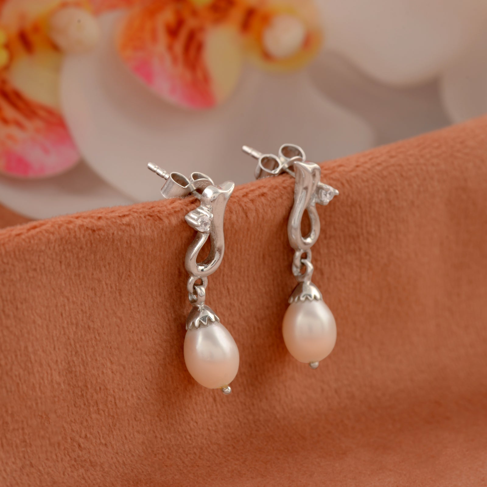 Lustrous Essence: Freshwater Pearl Drop Earrings