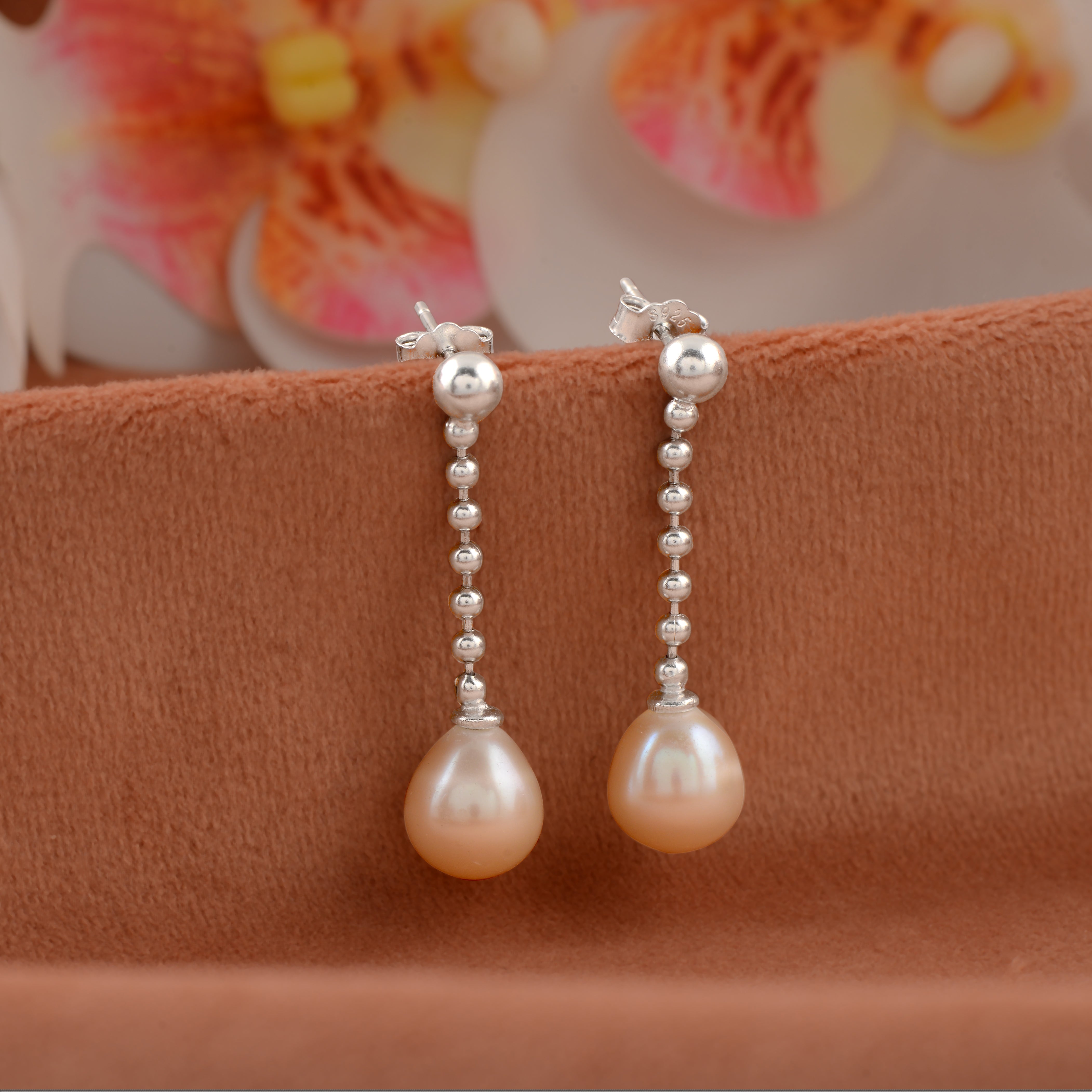 Silver Pearl Drop Earring