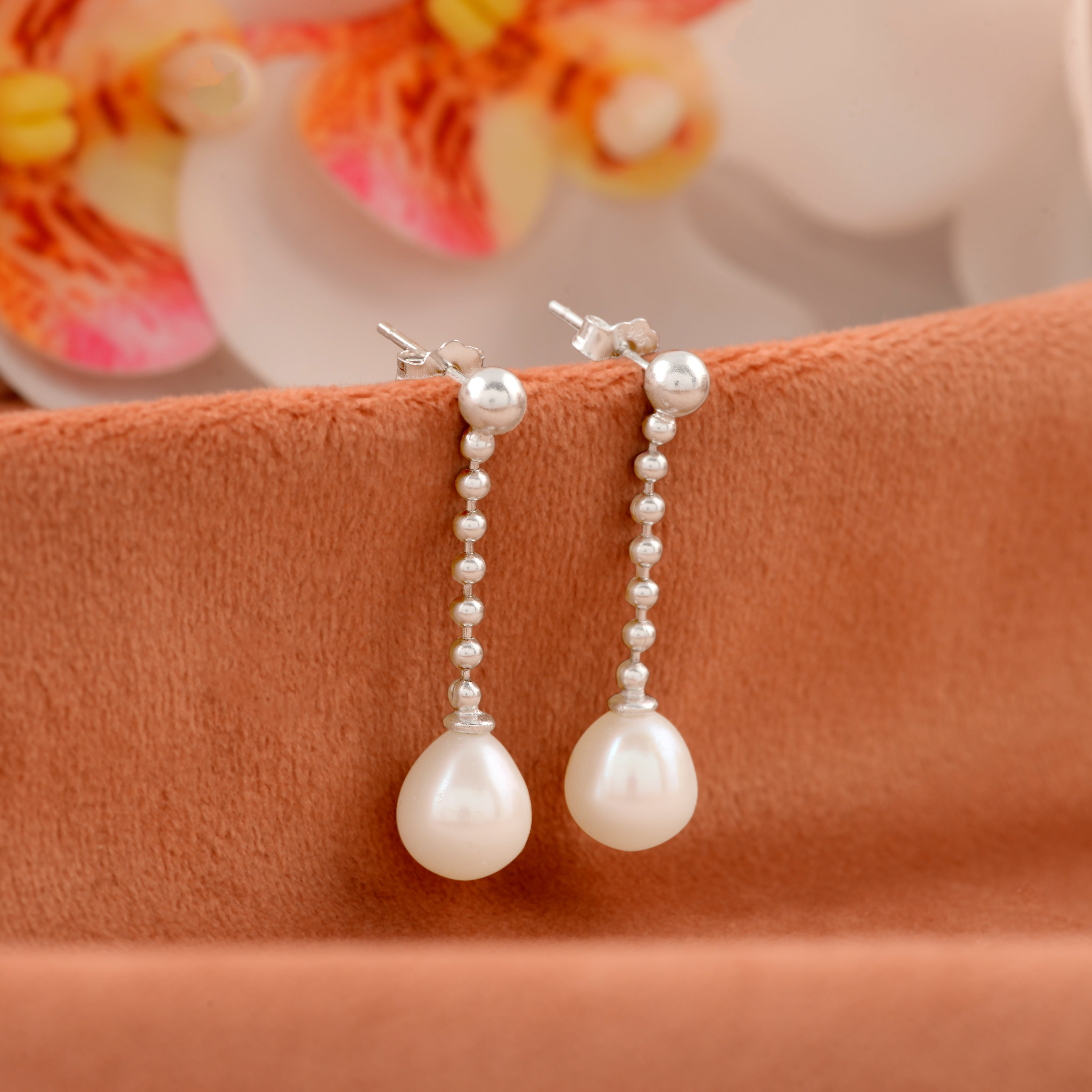 Silver Pearl Drop Earring
