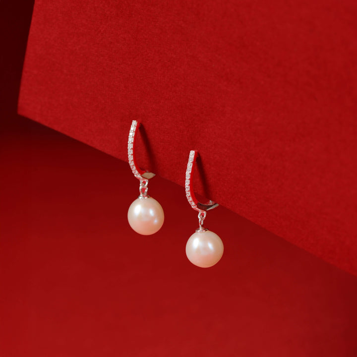 Pearl Line (Pearl Hoop Earrings)