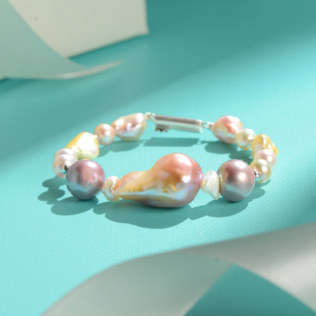 Aurora Baroque Pearl Bracelet