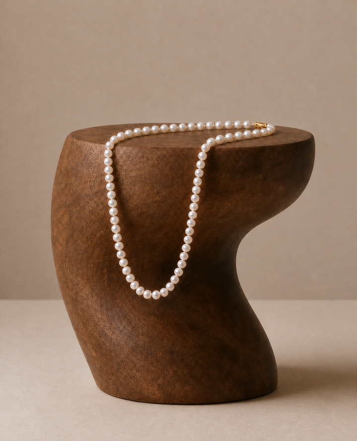 Classic statement Pearl Necklace ( freshwater white pearls )