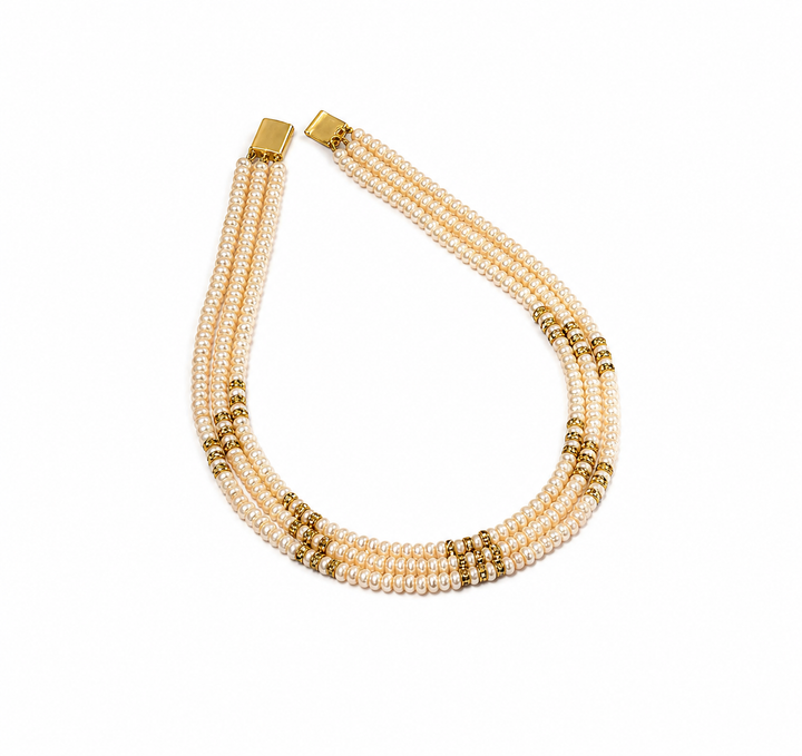 cream color natural pearls necklace