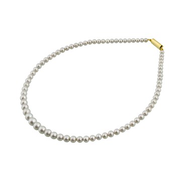 Ivory Pearl Necklace (Round Freshwater Pearl String)