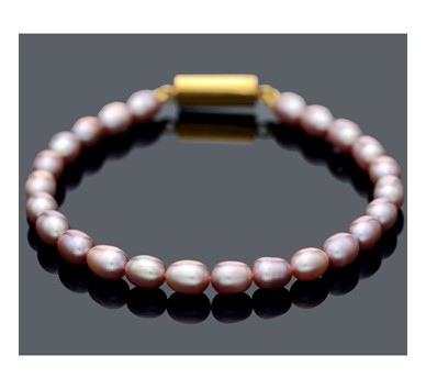 Buy Freshwater Pearl Bracelet - Timeless Style, Natural Beauty