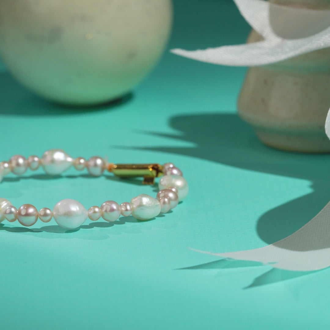 Freshwater Pearl Bracelet with Silver Clasp