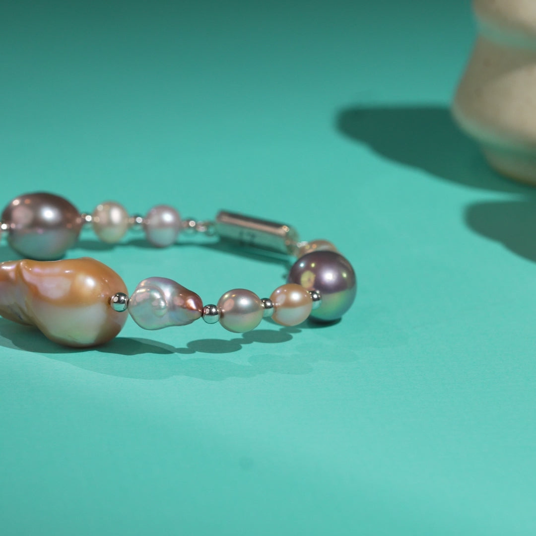 Baroque Pearl Bracelet with Silver Clasp