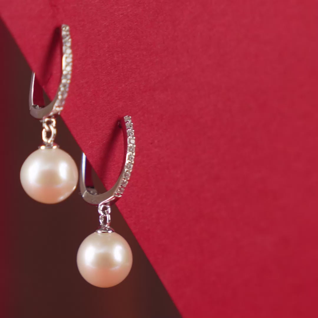 Pearl Line (Pearl Hoop Earrings)
