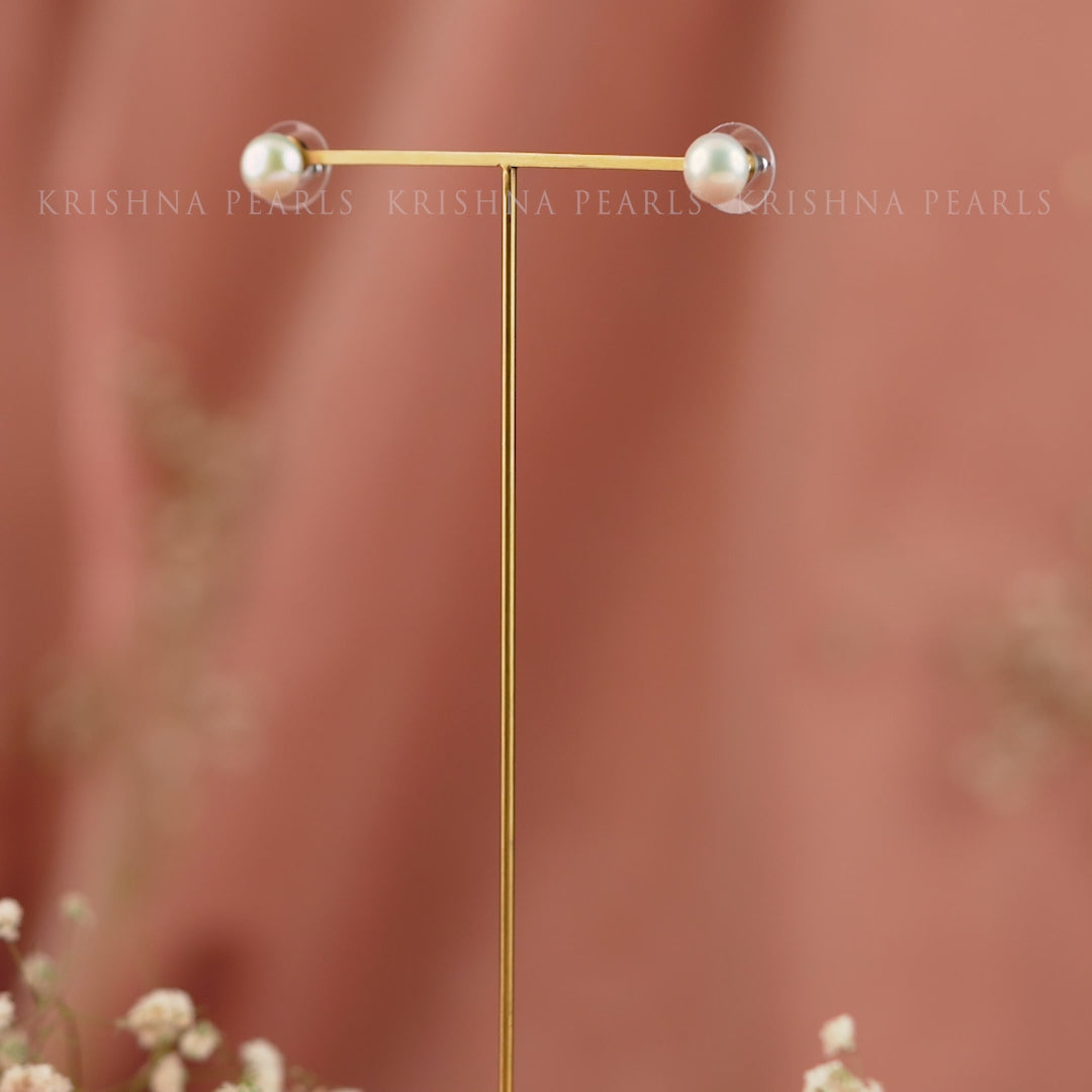 Classic Peach-colored Freshwater Pearls Studs Earrings