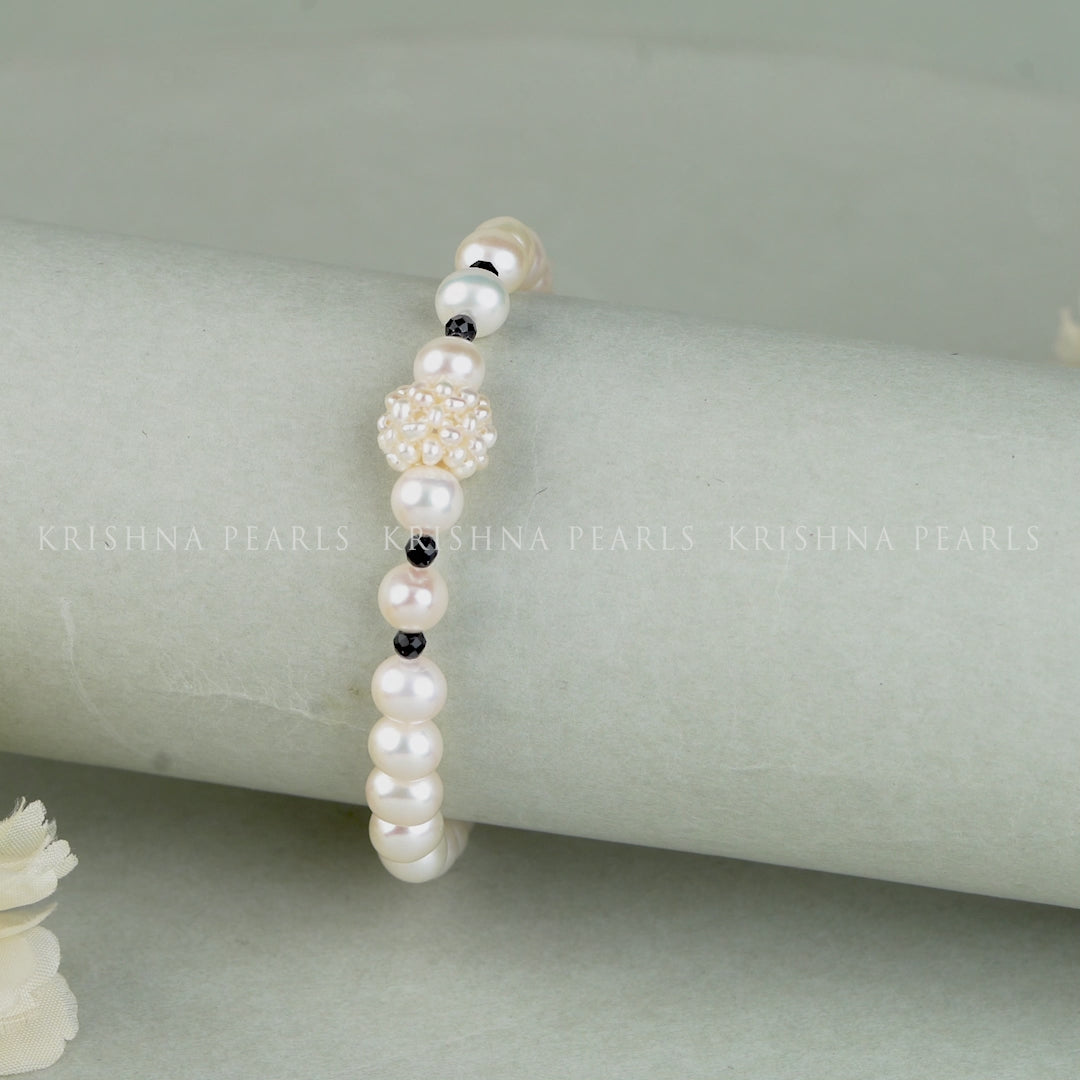 Elegant Freshwater Pearl Bracelet with Navy Blue & Pearl Cluster Accents - Gold Clip