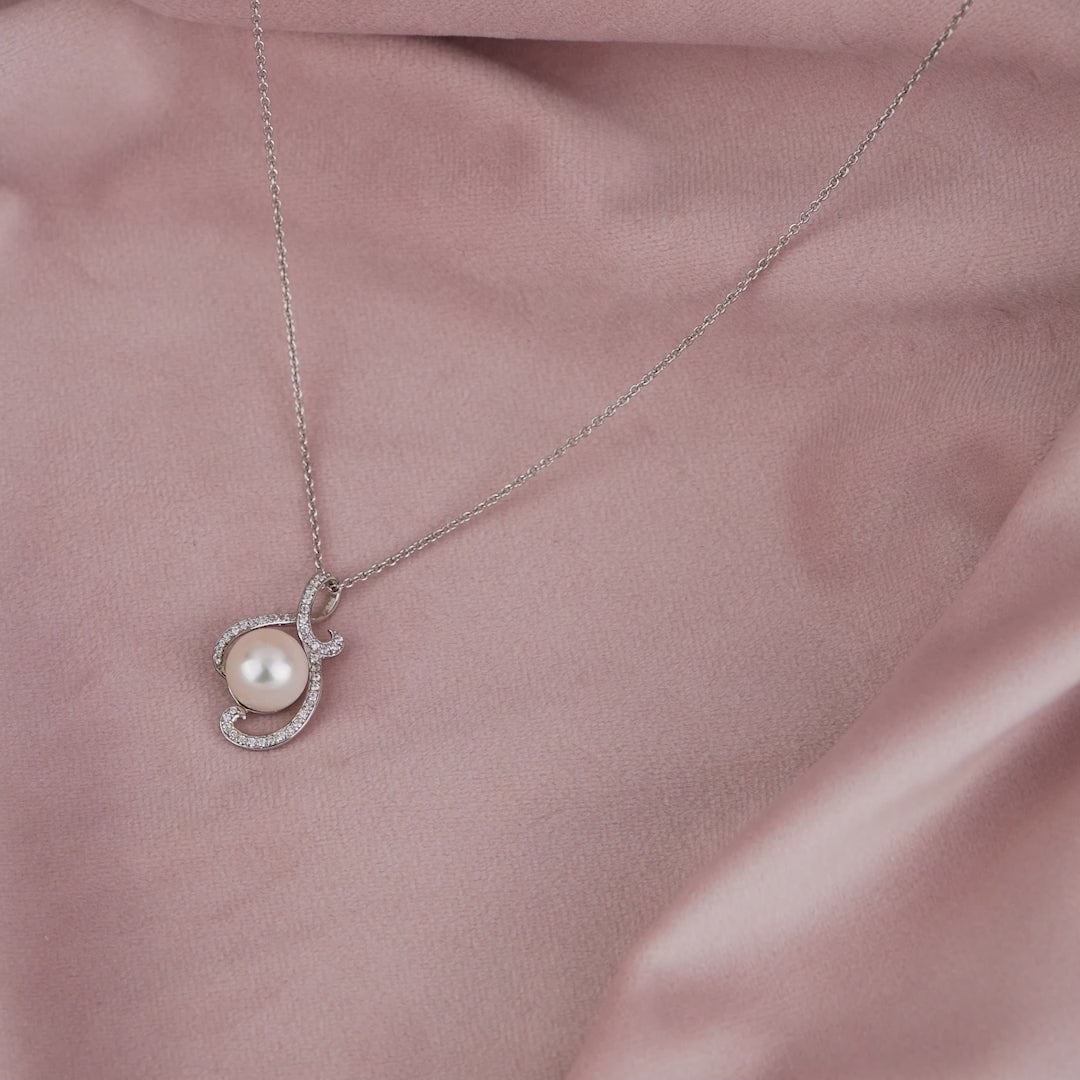 Stylish Natural Freshwater Pearl Necklace Chain