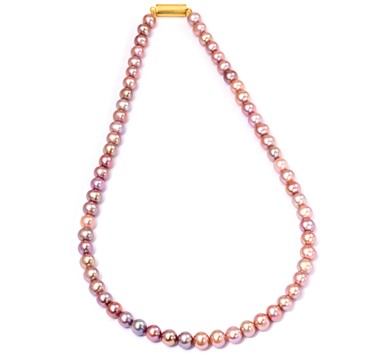 pinkish natural pearls necklace